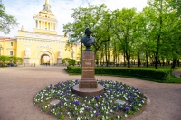 Александровский сад в Санкт-Петербурге